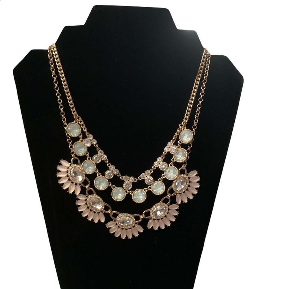 Premier Designs Angelic Necklace.